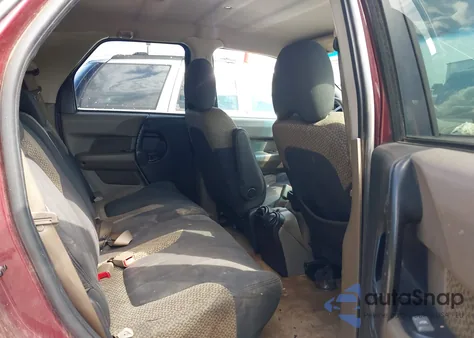 2004 Pontiac Aztek z USA, uszkodzony, nr VIN 3G7DA03EX4S534402